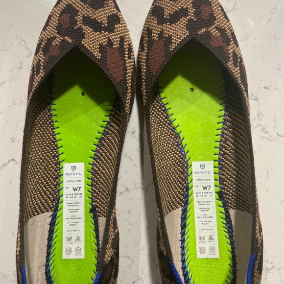 Rothy’s The Point in leopard print - Picture 4 of 5